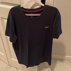 6 hollister t shirts size XS and S